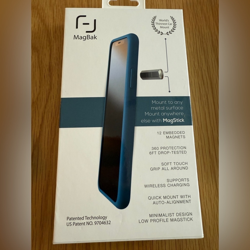 MagBak for IPhone X/XS - Picture 11 of 12